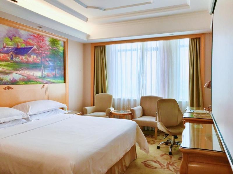 Vienna International Hotel Shenzhen Guangming Avenue Dış mekan fotoğraf